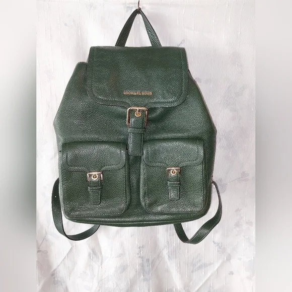 Michael Kors | Bags | Michael Kors Susie Small Flap Backpack  display picture 3